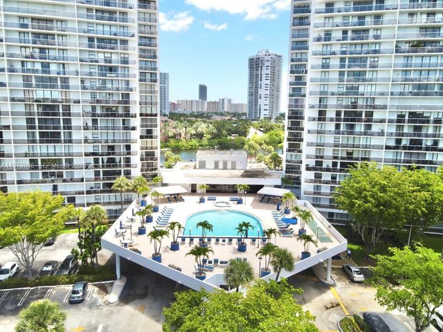 3731 N Country Club Dr 1124, Aventura, FL 33180