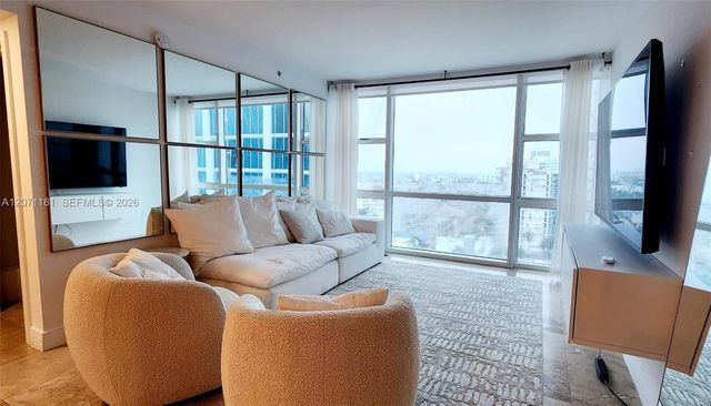 6801 Collins Avenue LPH05, Miami Beach, FL 33141