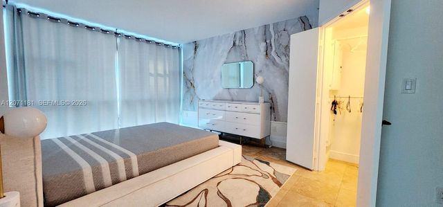 6801 Collins Avenue LPH05, Miami Beach, FL 33141