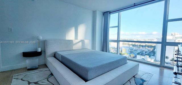 6801 Collins Avenue LPH05, Miami Beach, FL 33141