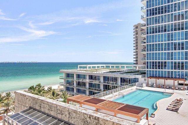 6801 Collins Avenue LPH05, Miami Beach, FL 33141