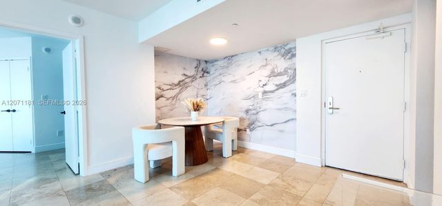 6801 Collins Avenue LPH05, Miami Beach, FL 33141