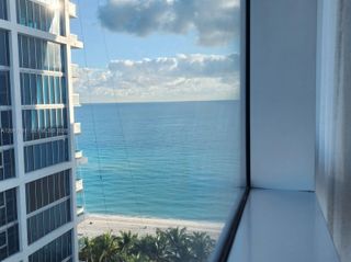 6801 Collins Avenue LPH05, Miami Beach, FL 33141