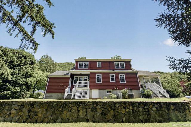 17 Pleasant View Avenue, Beacon, NY 12508