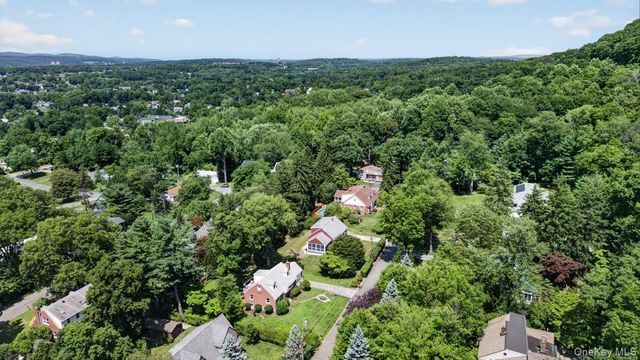 17 Pleasant View Avenue, Beacon, NY 12508
