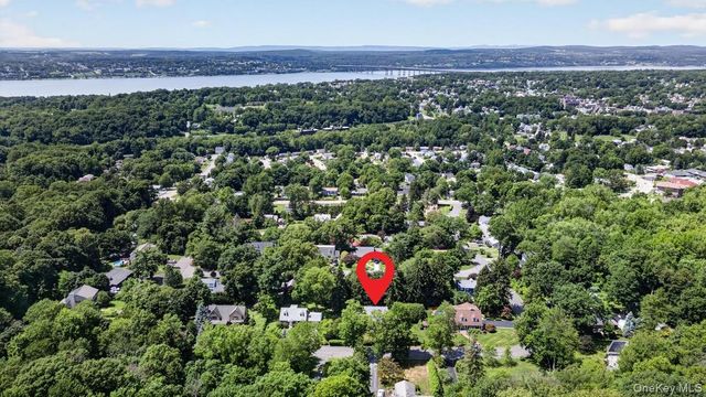 17 Pleasant View Avenue, Beacon, NY 12508