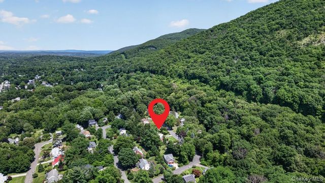 17 Pleasant View Avenue, Beacon, NY 12508
