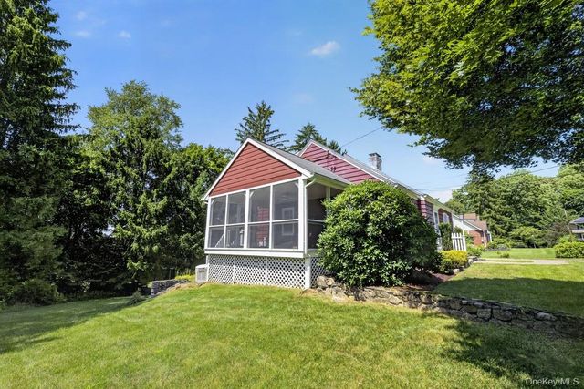 17 Pleasant View Avenue, Beacon, NY 12508