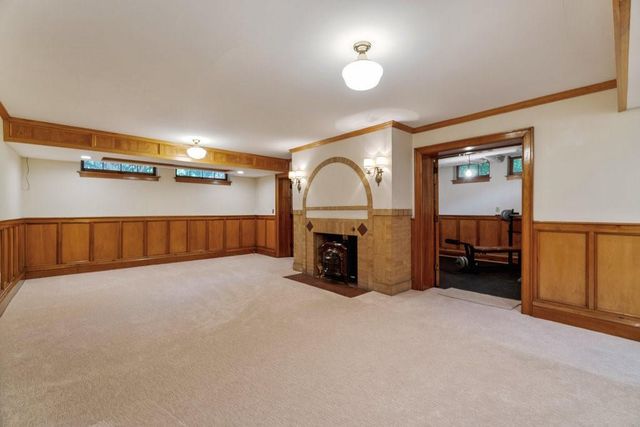 707 W Columbia Street, Chippewa Falls, WI 54729