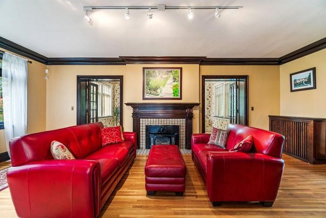 707 W Columbia Street, Chippewa Falls, WI 54729