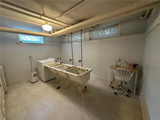 707 W Columbia Street, Chippewa Falls, WI 54729