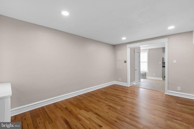 438 GLENDALE RD, Upper Darby, PA 19082