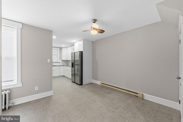 438 GLENDALE RD, Upper Darby, PA 19082