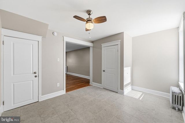 438 GLENDALE RD, Upper Darby, PA 19082