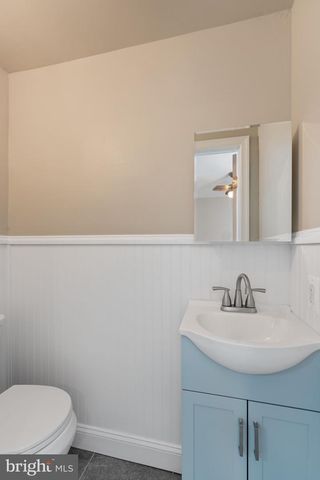 438 GLENDALE RD, Upper Darby, PA 19082