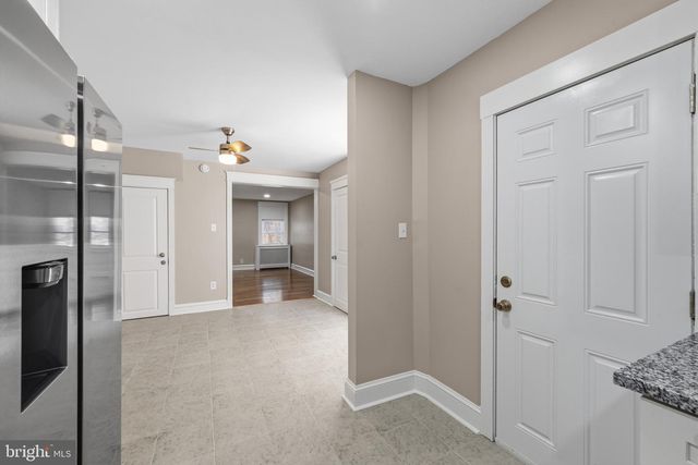 438 GLENDALE RD, Upper Darby, PA 19082