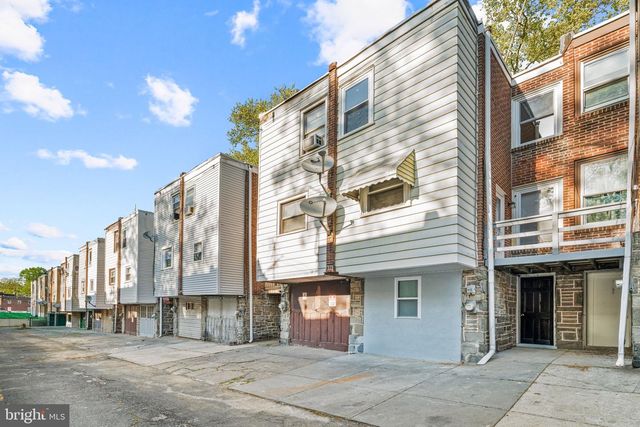 438 GLENDALE RD, Upper Darby, PA 19082