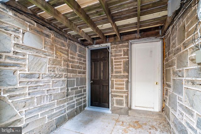 438 GLENDALE RD, Upper Darby, PA 19082