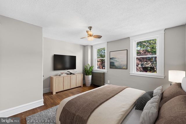 438 GLENDALE RD, Upper Darby, PA 19082