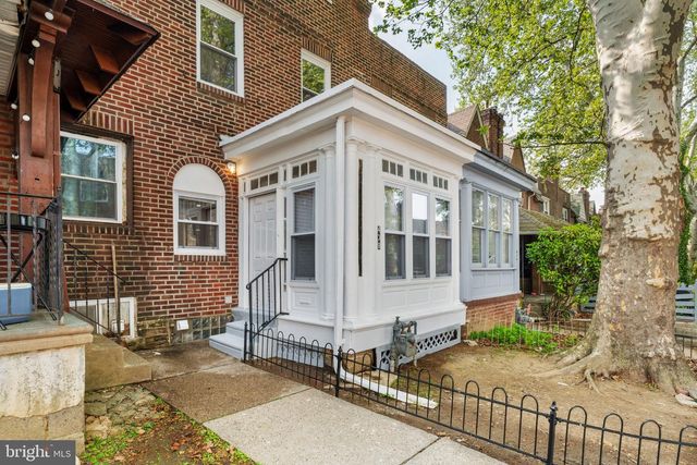 438 GLENDALE RD, Upper Darby, PA 19082