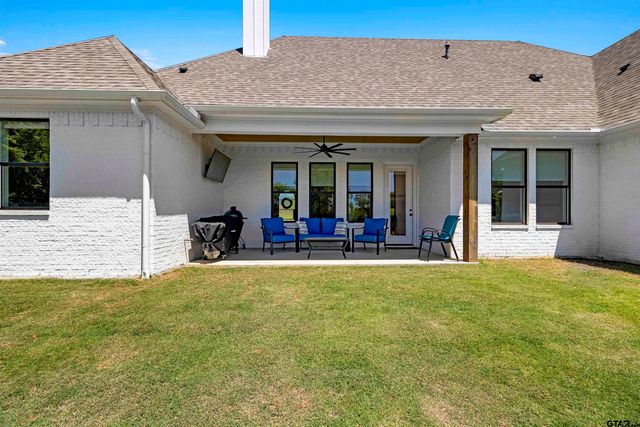 20264 Roebuck Drive, Bullard, TX 75757