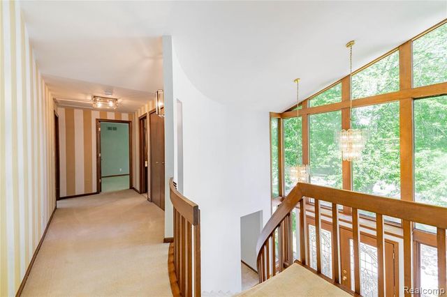 8027 Berkshire Drive, Grosse Ile, MI 48138