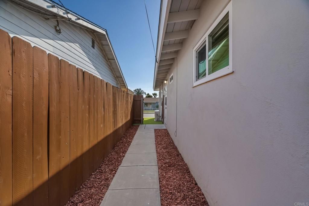 Image 15 of property listing at 757-759 Madison Avenue, Chula Vista, CA 91910