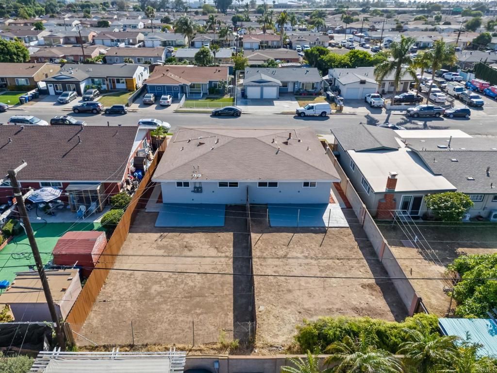 Image 2 of property listing at 757-759 Madison Avenue, Chula Vista, CA 91910