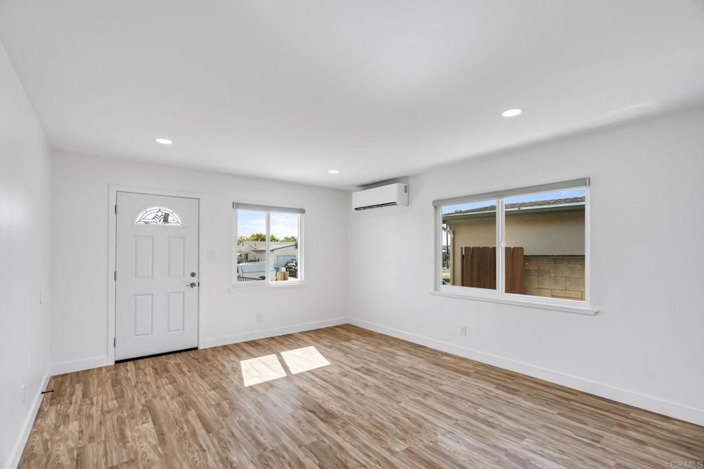 Image 42 of property listing at 757-759 Madison Avenue, Chula Vista, CA 91910