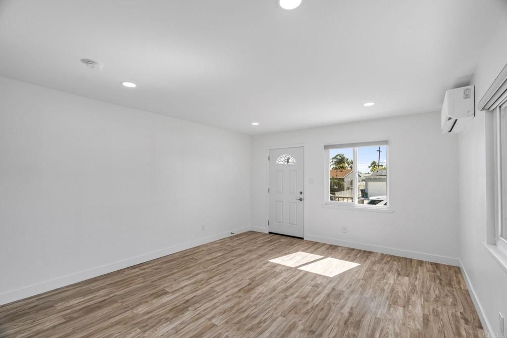 Image 43 of property listing at 757-759 Madison Avenue, Chula Vista, CA 91910
