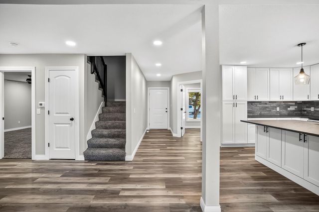 911 Brooke Court, Nixa, MO 65714