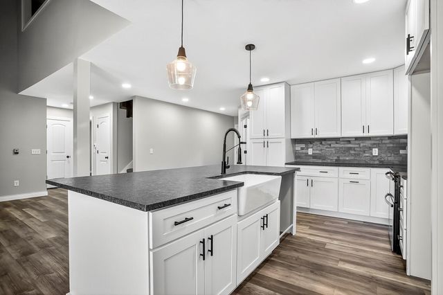 911 Brooke Court, Nixa, MO 65714