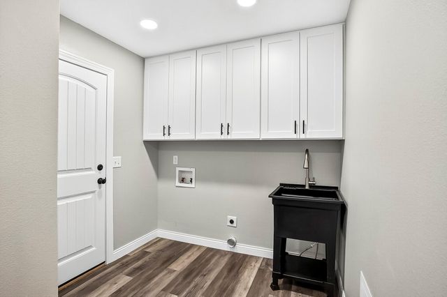 911 Brooke Court, Nixa, MO 65714