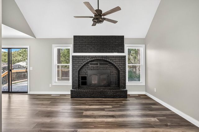 911 Brooke Court, Nixa, MO 65714