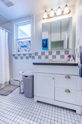 177 Franklin St, Quincy, MA 02169