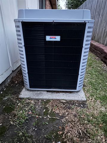 6330 Mccartney Lane, Garland, TX 75043