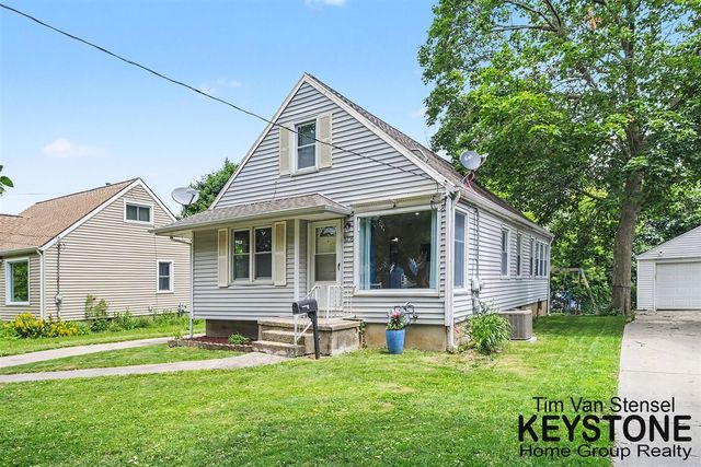 1258 Spring Avenue, Grand Rapids, MI 49505
