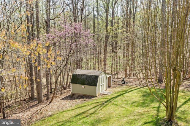 290 DODEE LN, Union Hall, VA 24176