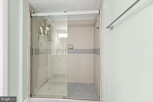 290 DODEE LN, Union Hall, VA 24176