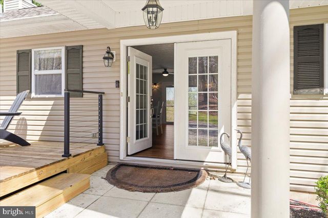 290 DODEE LN, Union Hall, VA 24176