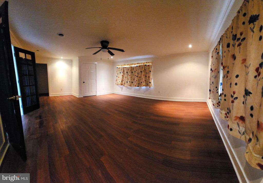 1116 KUHN AVE, Hagerstown, MD 21740