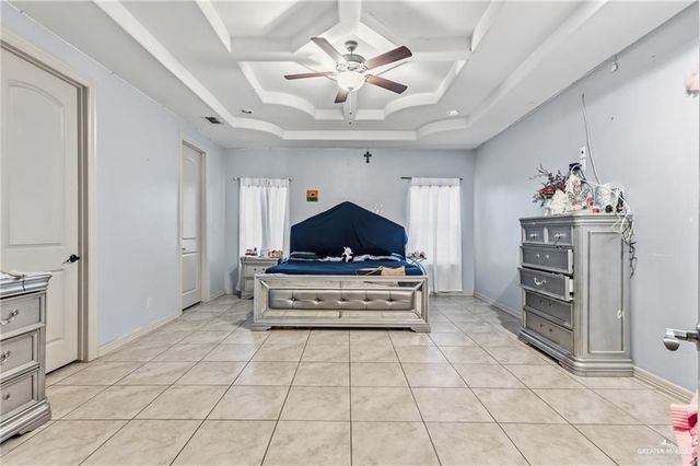 1511 N Santa Fe Street, Alton, TX 78573