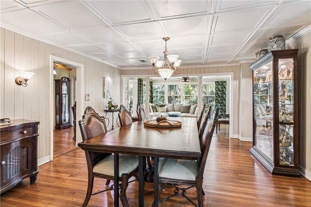 725 Lanier Blvd, Brunswick, GA 31520