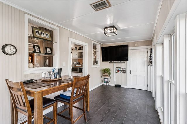 725 Lanier Blvd, Brunswick, GA 31520