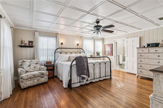 725 Lanier Blvd, Brunswick, GA 31520