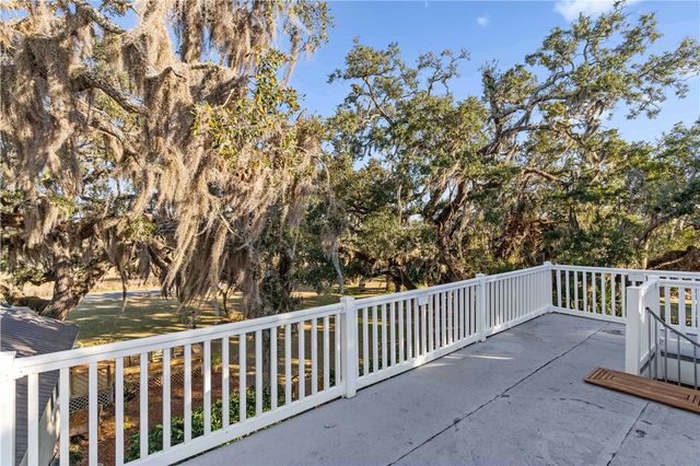 725 Lanier Blvd, Brunswick, GA 31520