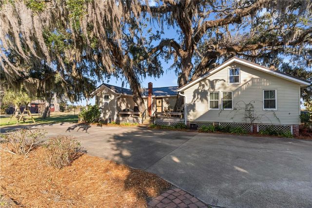 725 Lanier Blvd, Brunswick, GA 31520