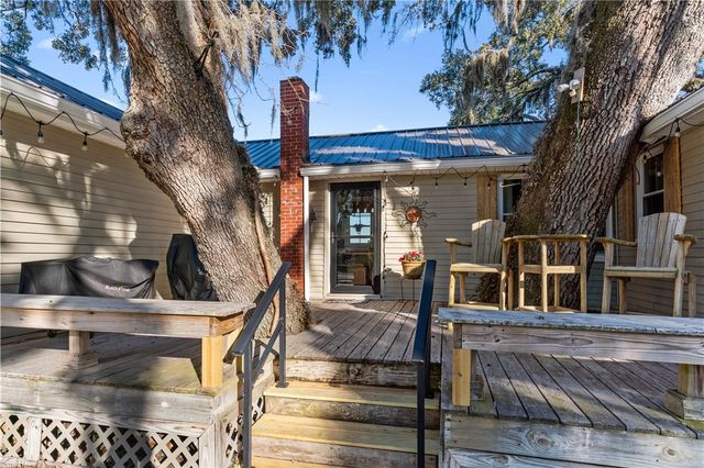 725 Lanier Blvd, Brunswick, GA 31520