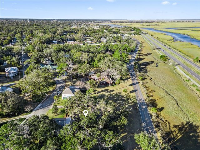 725 Lanier Blvd, Brunswick, GA 31520