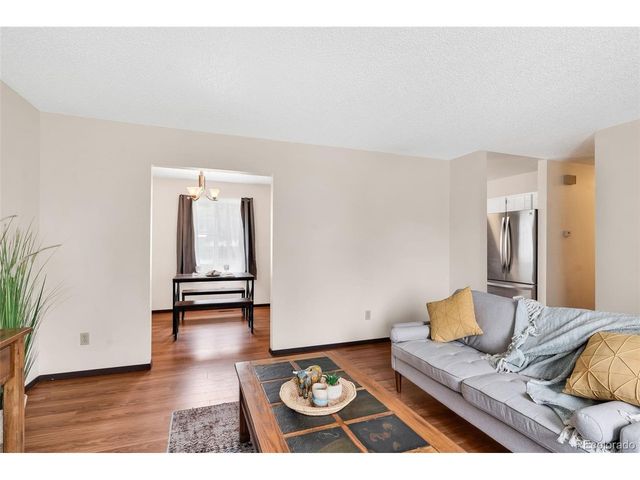 231 Turner Dr, Canon City, CO 81212